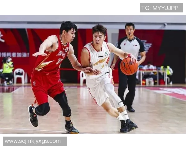 南京网球队以71分领跑选拔赛积分榜展现强劲实力 南京网球队以71分领跑选拔赛积分榜展现强劲实力