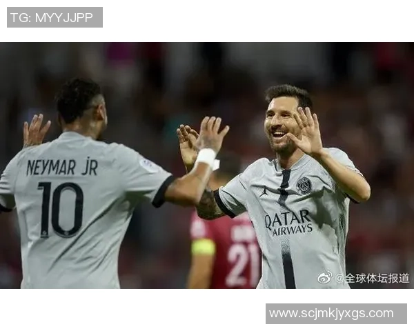 足球明星联袂登场精彩瞬间合集尽享球场魅力与激情 足球明星联袂登场精彩瞬间合集尽享球场魅力与激情